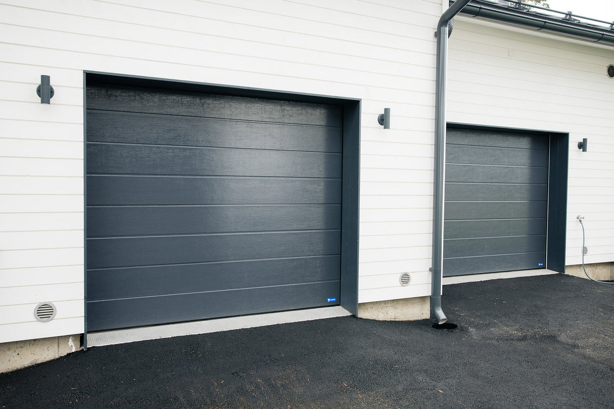 Turner 820 premium garageport, grå